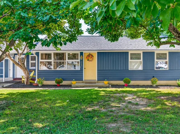 3045 31st St, Columbus, IN 47203