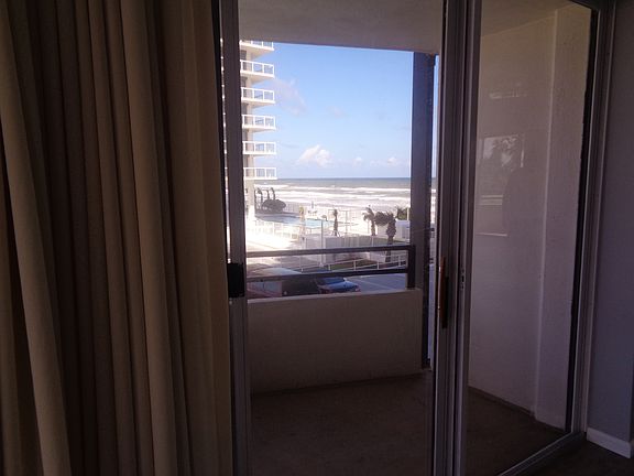 3rd image of 2900 N Atlantic Ave APT 1050