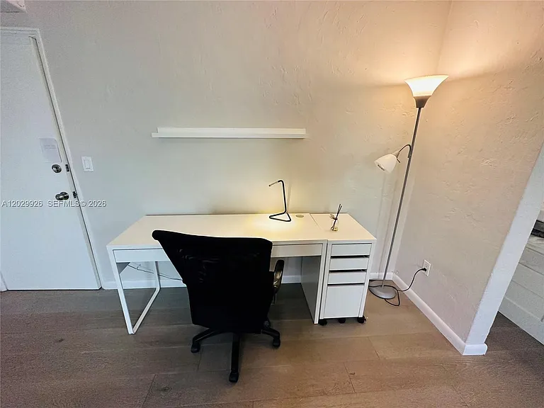260 Euclid Ave #27 — Photo 7