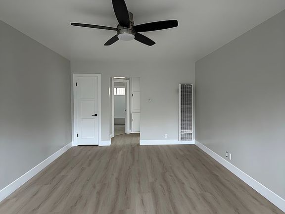 2nd image of 3039 W Vernon Ave #5A