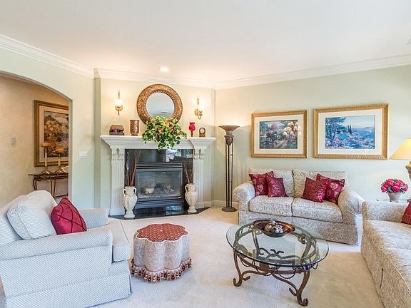 5th image of 3234 Woodbury Dr