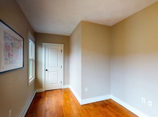 24 Pembroke St #2, Somerville, MA 02145
