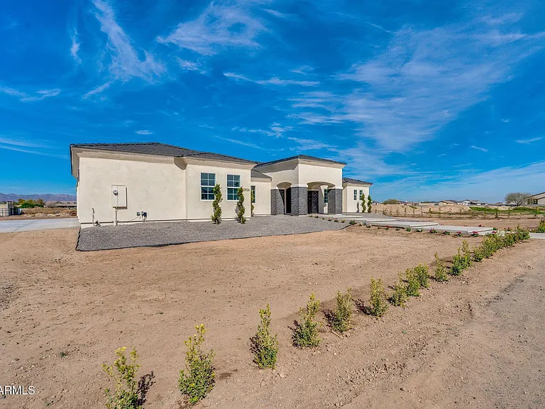 22926 W La Mirada Dr — Photo 22