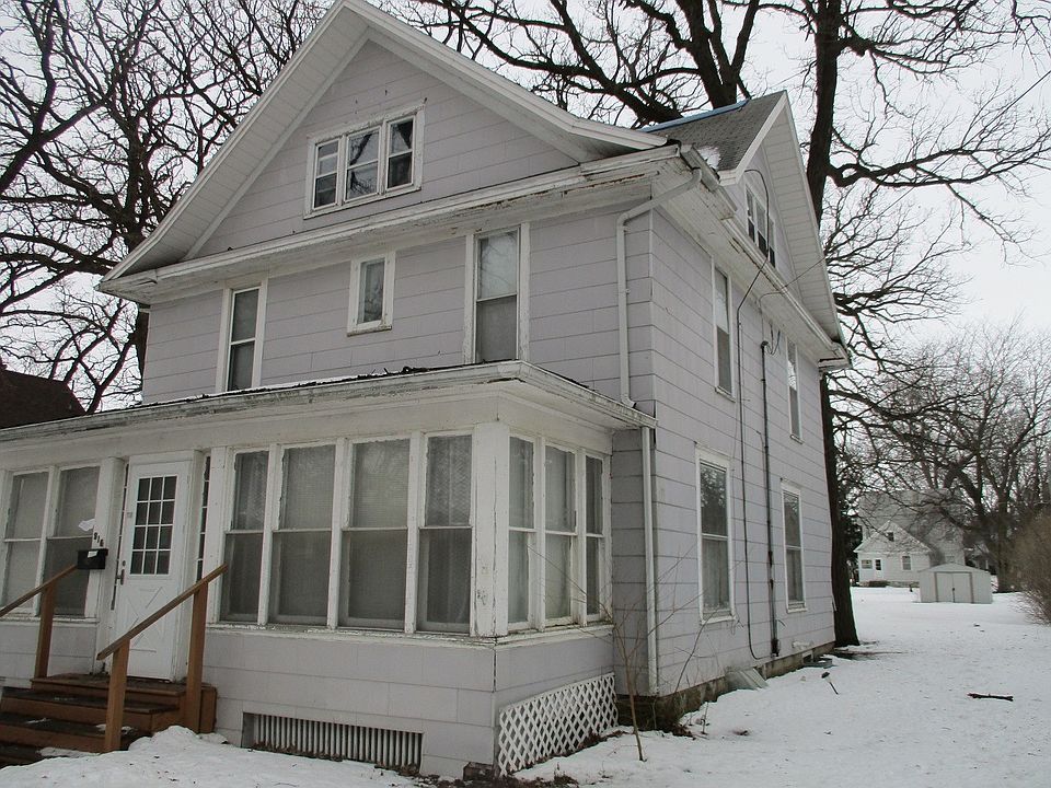 1st image of 916 N Delaware Ave