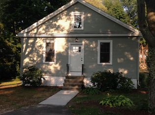 4 Hattie Ave, Greenville, RI 02828
