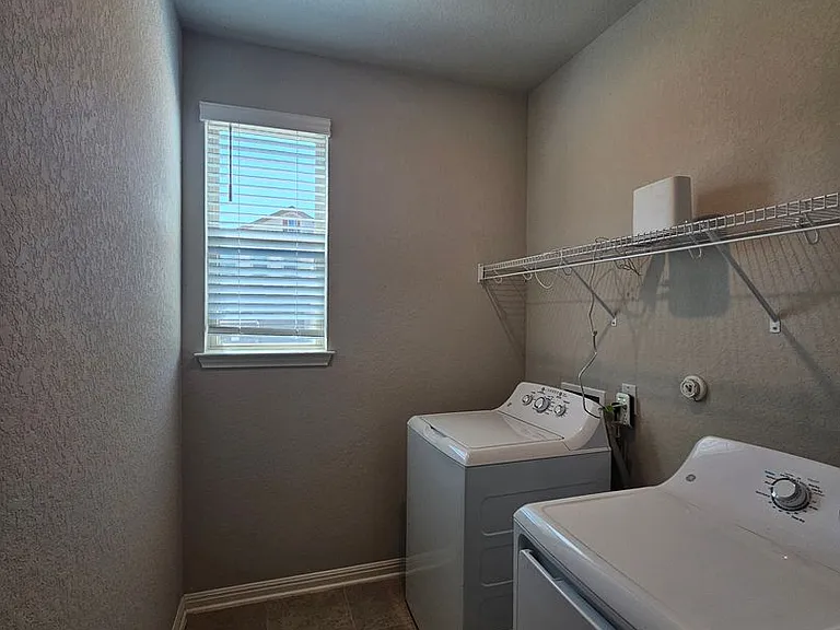 12903 Irvin Path — Photo 15