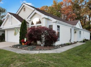 2332 Coral Leaf Rd, Toms River, NJ 08755
