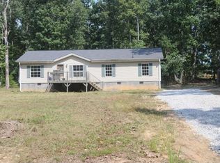 1266 Meandering Ln, Lincolnton, NC 28092