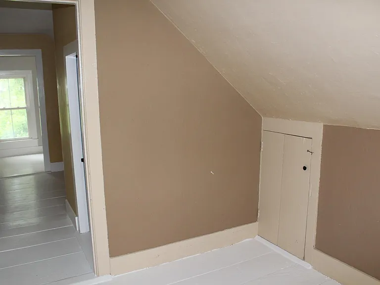 140 Town House Rd — Photo 16