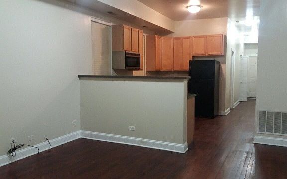 4th image of 2747 W Wilcox St #2