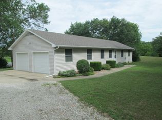 1617 N Dozier Station Rd, Columbia, MO 65202