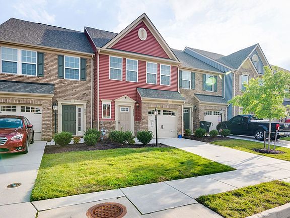 3rd image of 8992 Ringview Dr