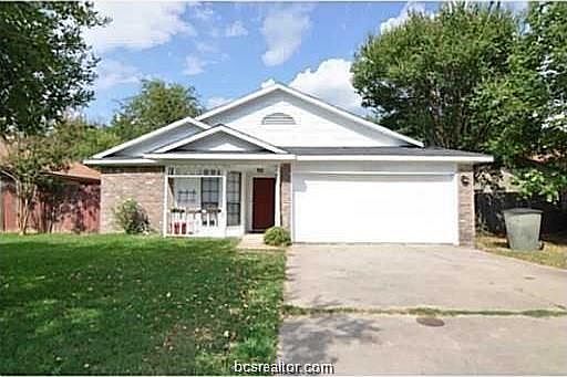 1st image of 1109 Chinaberry Dr