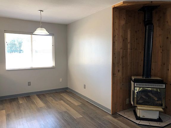 4th image of 2727 W Central Ave APT 4