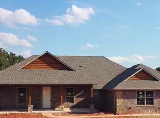 15200 Whispering Hls, Luther, OK 73054