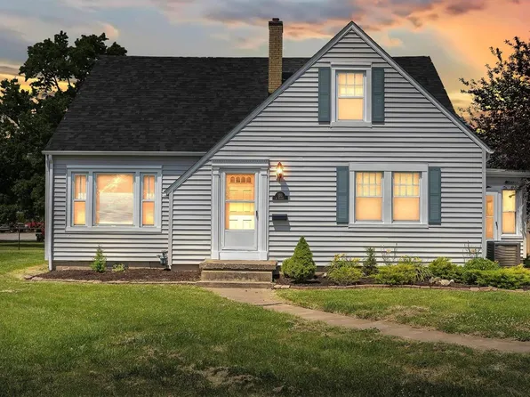 101 S Illinois St, Millstadt, IL 62260