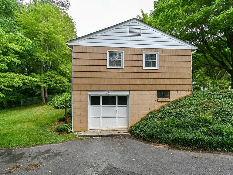 292 White Pine Dr — Photo 21