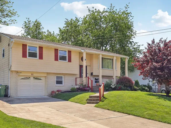 11 Knollwood Dr, Cherry Hill, NJ 08002