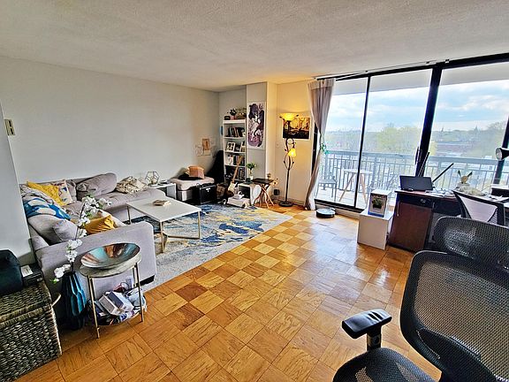 2nd image of 60 Longwood Ave APT 701