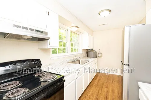 207 Memorial Dr #3 Photo 1