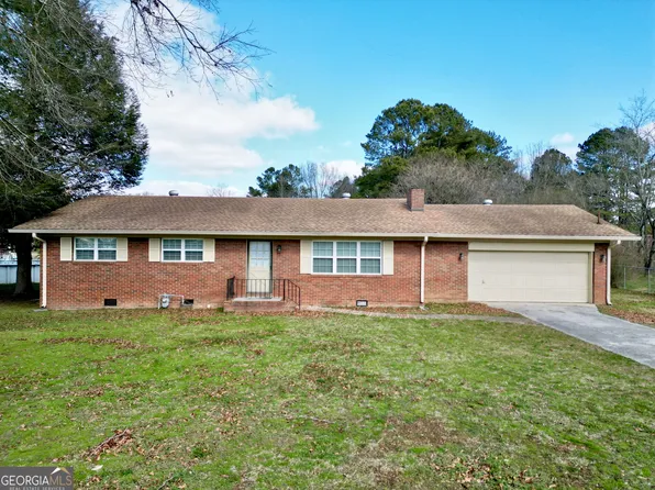 95 Catawba Dr, Summerville, GA 30747