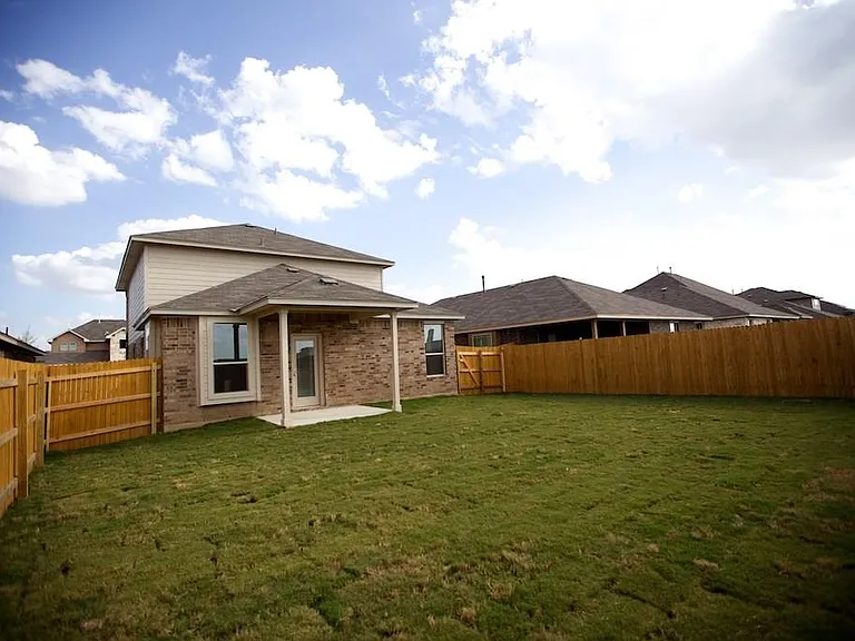 18421 Moreto Loop — Photo 14