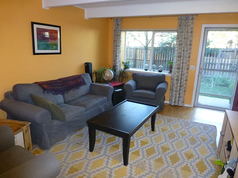 3576 Broadway St #1 — Photo 4