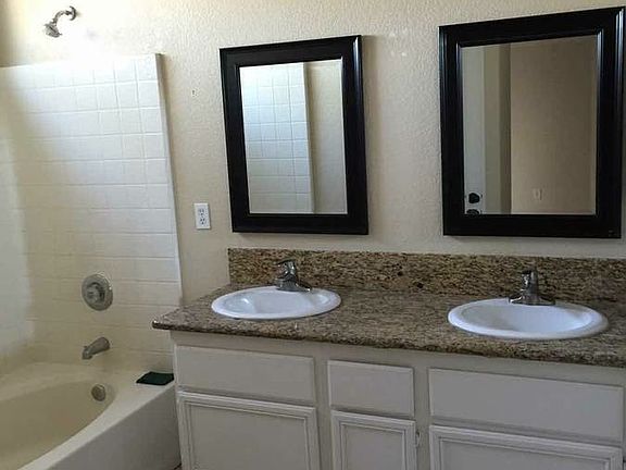 5th image of 45400 Palmwood Dr