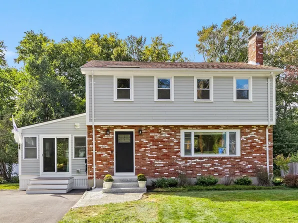 468 Underwood St, Holliston, MA 01746
