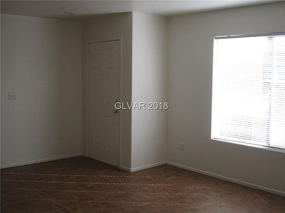 5th image of 10629 Calico Pines Ave