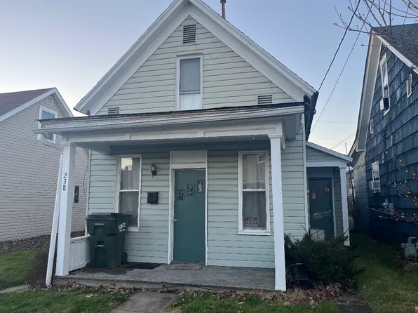 238 S Broadway St, Barnesville, OH 43713