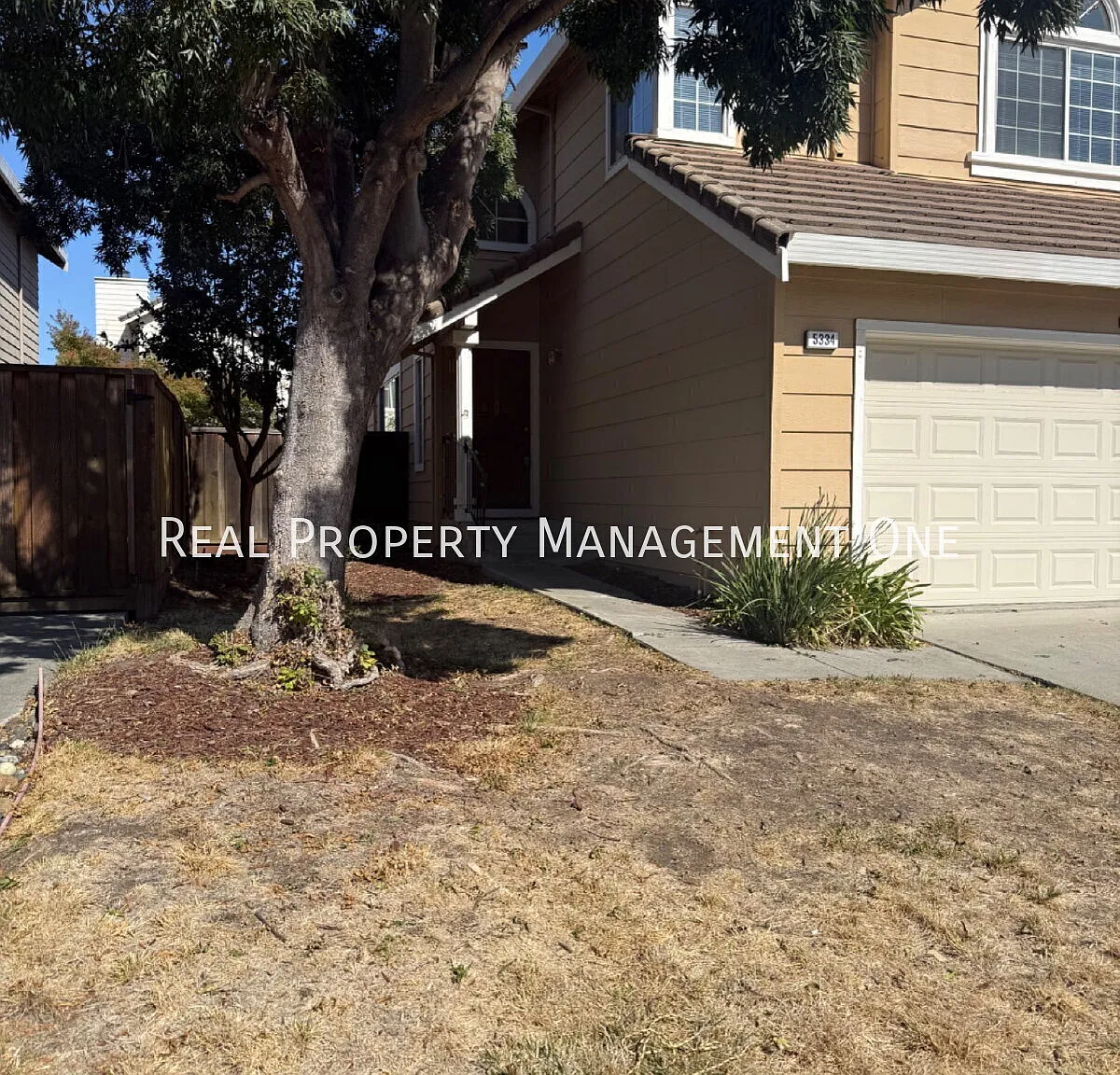 Beautiful 3 Bed/2.5 Bath Single Family Home in great Livermore Location — Photo 2