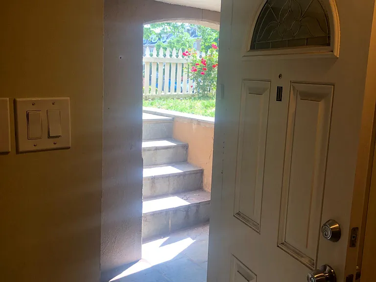 1425 Allison St NW #D — Photo 28