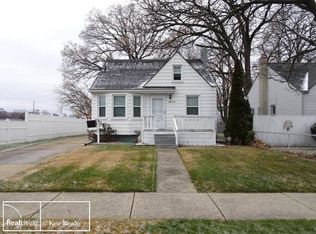 1600 Wyandotte Ave, Royal Oak, MI 48067