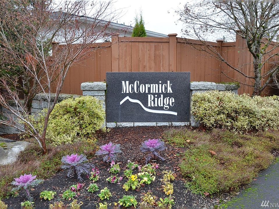 Condo is all one floor living with double car garage.