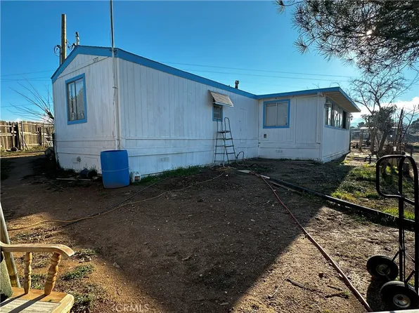 5777 Sundown Dr, Phelan, CA 92371