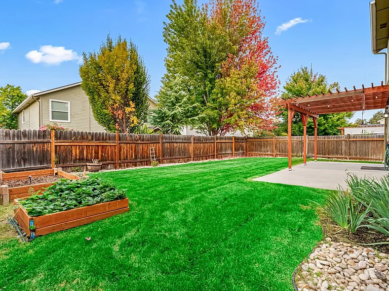 3614 E Hand Cart Ln — Photo 18