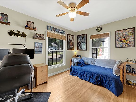 5th image of 1449 Westvale Ave