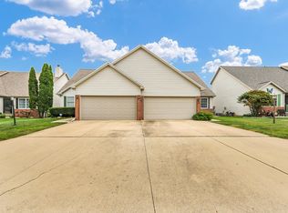 4007 Aberdeen Dr, Champaign, IL 61822