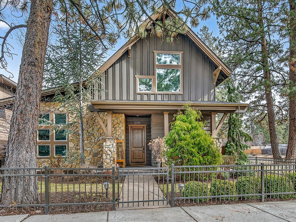 1st image of 61102 Aspen Rim Ln