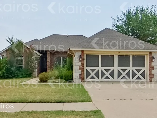 11728 SW 18th St, Yukon, OK 73099