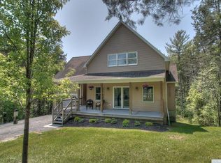 1743 Sleepy Hollow Rd, Athens, NY 12015