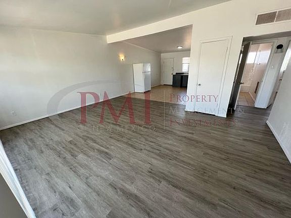 4th image of 1550 Durazno St #5