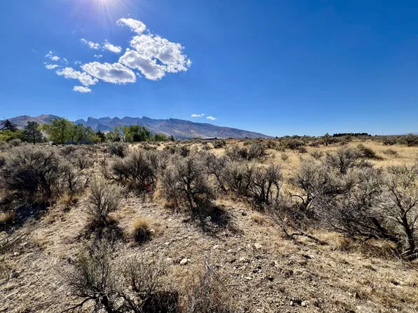 805 Aesop Dr, Spring Creek, NV 89815
