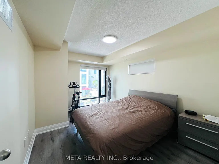 138 Widdicombe Hill Blvd #701 — Photo 16