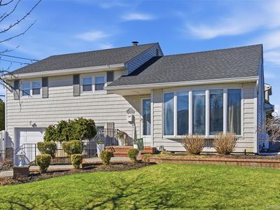 45 Amherst Drive, Massapequa, NY, 11758