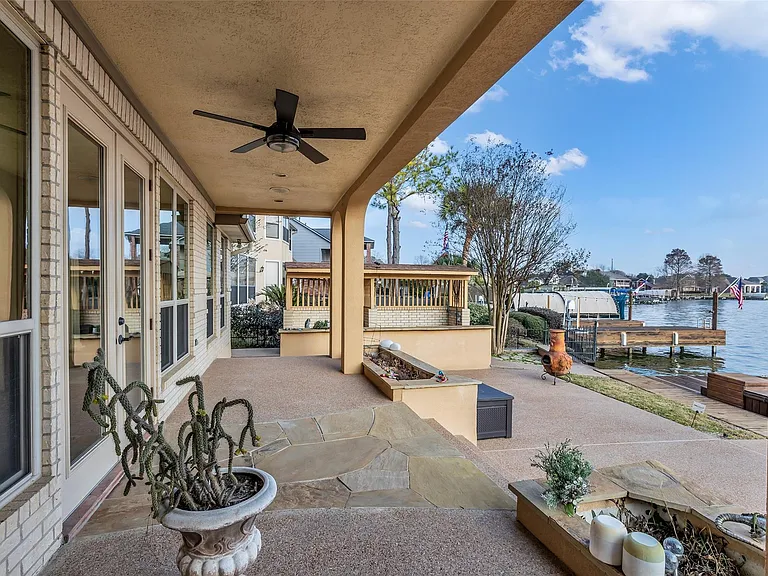 7159 Kingston Cove Ln — Photo 4