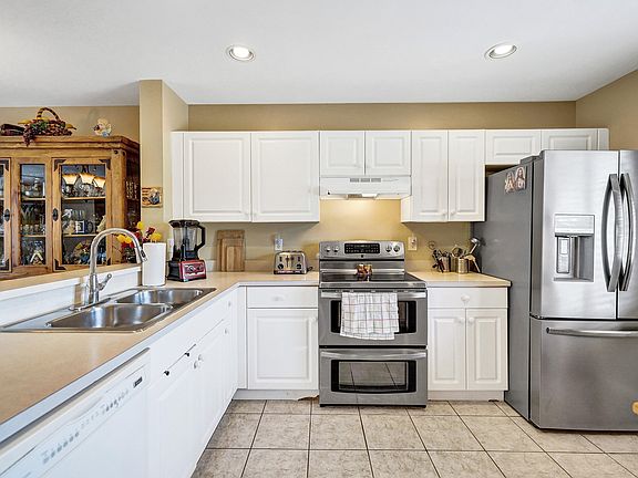2nd image of 20848 NW 3 Lane