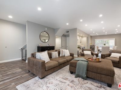 14919 Dickens St APT 104, Sherman Oaks, CA, 91403