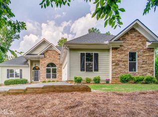 25 Eagles View Dr, Cartersville, GA 30121